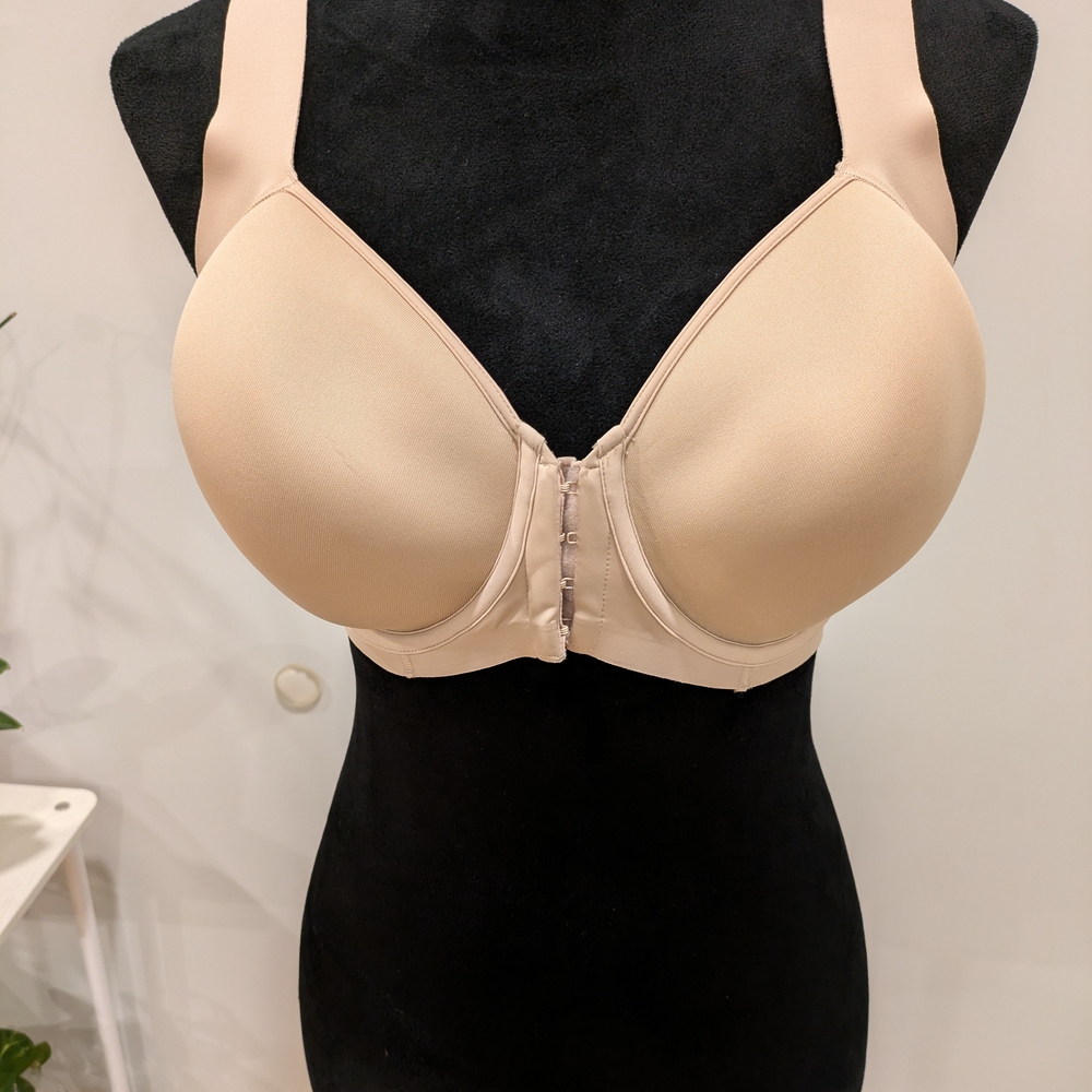 Bali Cream Molded Cup Bra Intimates Size 36 DD